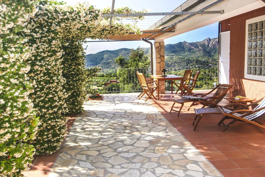 Lo Scoglio - Goelba Villa Capoliveri  Rum bild
