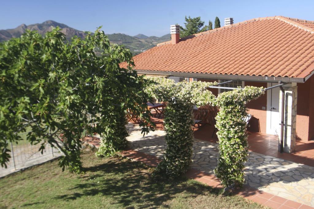 Lo Scoglio - Goelba Villa Capoliveri  Rum bild